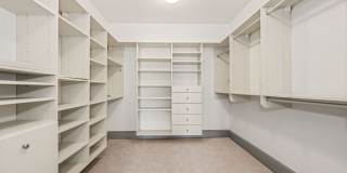 The Residence at Southpark Gallery 39