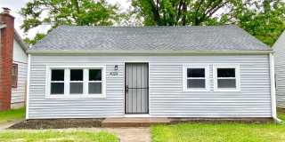 Updated 2 Bedroom Home in Gary Gallery 3