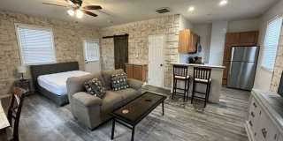 2226 Knickerbocker Drive Gallery 1