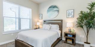 Senior Housing - Arella on Jones Gallery 29