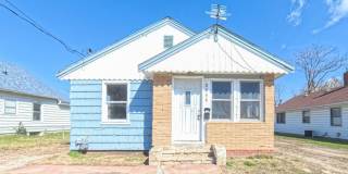 2 Bedroom on the East Side with Garage Gallery 1