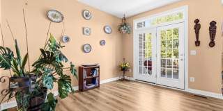 8058 SAMUEL WALLIS Street Gallery 4