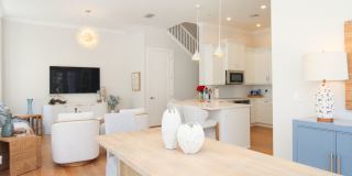 ****DOWNTOWN NAPLES*** SEASONAL***BEAUTIFUL VILLAS NAPOLI****NOW AVAILABLE*** Gallery 11