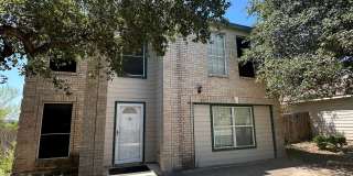 Beautiful 3 bedroom 2.5 full baths Plus Additional Room Gallery 1