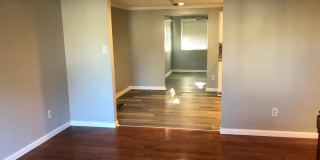 Upper St. Clair - 3 BR Split Entry House, Garage, Central Air! Gallery 5