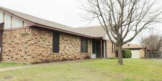 1110 Curtis Drive Gallery 1