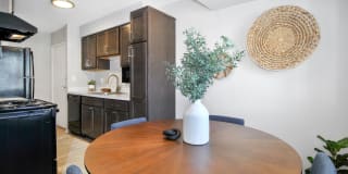 The Maxwell Gallery 16