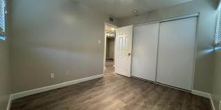 310 W Earll Drive unit: 109 Gallery 7