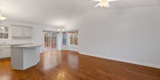 Beautiful 4 Bed 3 Bath in Andover School District! Gallery 13