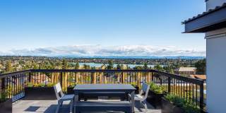 Phinney Flats Gallery 8