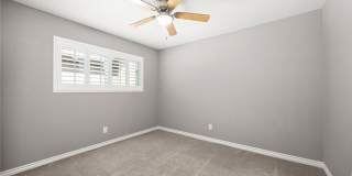 1641 Maywood Avenue Gallery 21