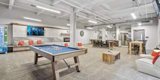 Heinz Lofts Gallery 16