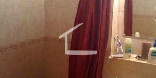 Large 3 bed unit right in front of the Green Line. Gallery 4
