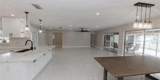 2187 WATERSIDE DRIVE Gallery 28