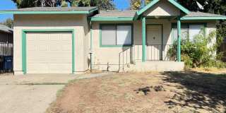 4701 V Street Gallery 2