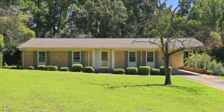 Charming Updated Small Dog Friendly Ranch in the Heart of Lillington Gallery 1