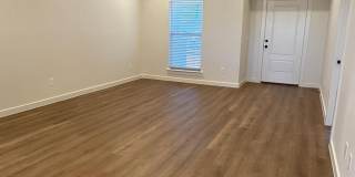 2128 Langford Avenue Gallery 3