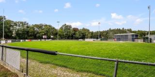 989 Union Street Gallery 48