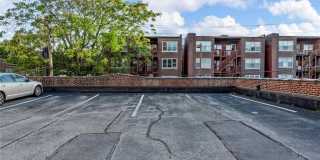 5510 Waterman Boulevard Gallery 42