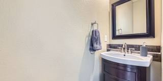 Spacious 4BDR Retreat in Lafayette Gallery 14