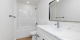 Fully Fenced  4 Bed 3 Baths Newer Construction Home Gallery 22