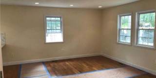 197-10 Foothill Avenue Gallery 2