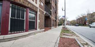 735-49 N Austin Gallery 19