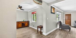 5519 COMMONWEALTH Avenue N Gallery 11