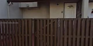 10302 NW 9th St Cir Gallery 1