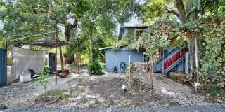 717 1/2 S Laurel Avenue Gallery 1