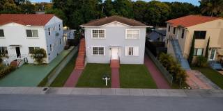 111 SW 31st Ct 111 SW 31st Ct Gallery 1