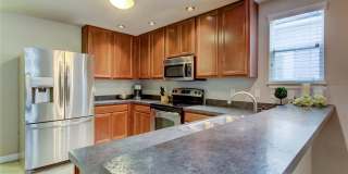 2123 W SPRUCE STREET Gallery 9