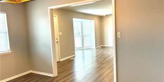 301 Crestview Drive Gallery 7