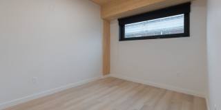 11 East Lenox Gallery 5