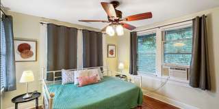 3 bedroom, 2 bathroom house in Cooper Young Historic District Gallery 8