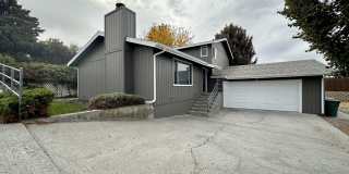 336 Satus St., Richland Gallery 1