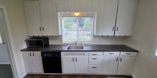 Beautifully Home in the Valley Gallery 6