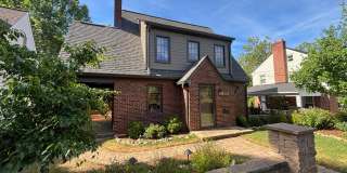 REDUCED Grandin Court Tudor with 3 Bedrooms and 2.5 Baths - EV Charging Station REDUCED Grandin Court Tudor with 3 Bedrooms and 2.5 Baths - EV Charging Station Gallery 7