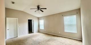 Beautiful 3-Bed, 2-Bath Home in a Highly Desirable Amenity-Rich Community! Gallery 1