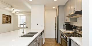 501 North Wells Street Gallery 4