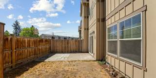 Close proximity to Old Mill District and downtown Gallery 45