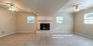 Room in 6 Bedroom Home at Oak Park Rd Gallery 25