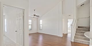 MacAlpine Place Gallery 26