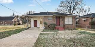 440 Oakmont Street Gallery 1