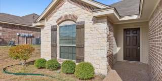 3BR / 2BA Duplex in Hewitt, Texas | Midway ISD Gallery 4