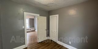 10006 Lamontier Avenue Gallery 3