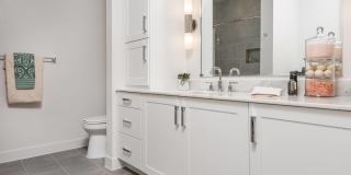 7600 Broadway Gallery 3