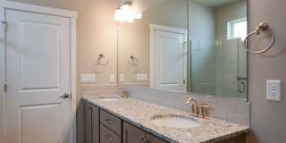 Elegant and Pristine Post Falls Home Gallery 26