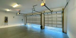 Stunning 4 Bedroom 3-bathroom home located in Mosaic! Gallery 123