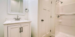 **FULLY REMODELED** (AUGUST 2028) INCREDIBLE LOCATION IU CAMPUS 6 BEDS!!! Gallery 17